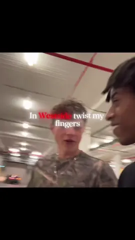 in westside twist my fingers 🤞|@Tenzin @Mk🇪🇹| #crush #fyp #mekonnenknife #rileytenzin #travisscott 