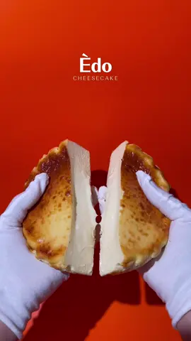 ✨ Experience the Heart of Indulgence ✨ Our Basque Cheesecake isn’t just baked – it flows. Silky, creamy, and irresistibly smooth, the molten center melts on your tongue like velvet. 💫 Crafted with the finest natural ingredients, every bite is pure decadence — rich, delicate, and unforgettable. 🍰❤️ 📍 order now and taste the magic.#baltimoreeats #burntcheesecake #basquecheesecake #cheesecakelover #dessertgoals 