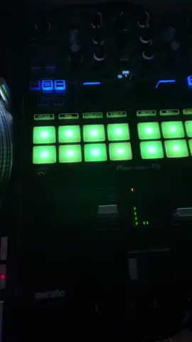 Taste of Your Love by E-U #80srnb #rnbsoul #jams #vinylcollection #dc 