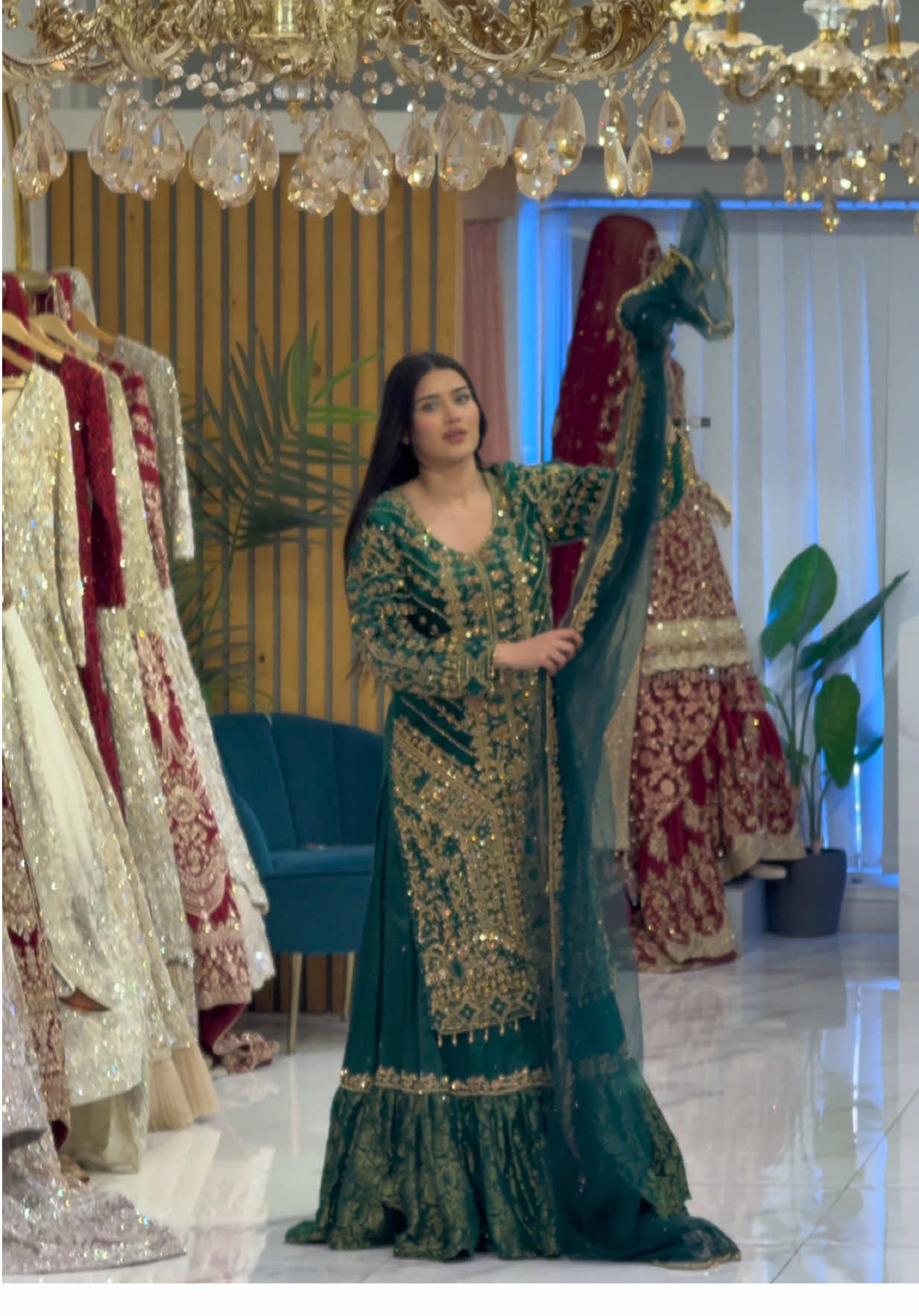 CHANDELIER BE LIKE: MUJHE KYUN TORA 😂🤣#7aatrang #fyp #million #viral #bridal 