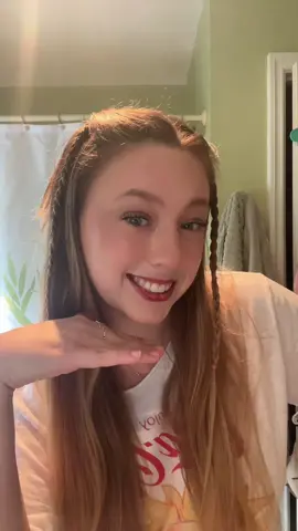 Whyyyy would it save the first part #transition #makeup #fail #relatable 