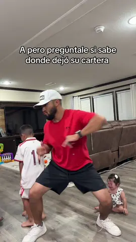 El mejor trend!!! 😂😂 #marriedlife #getitgirl @Alonso Vargas Cielito is fine guys! 