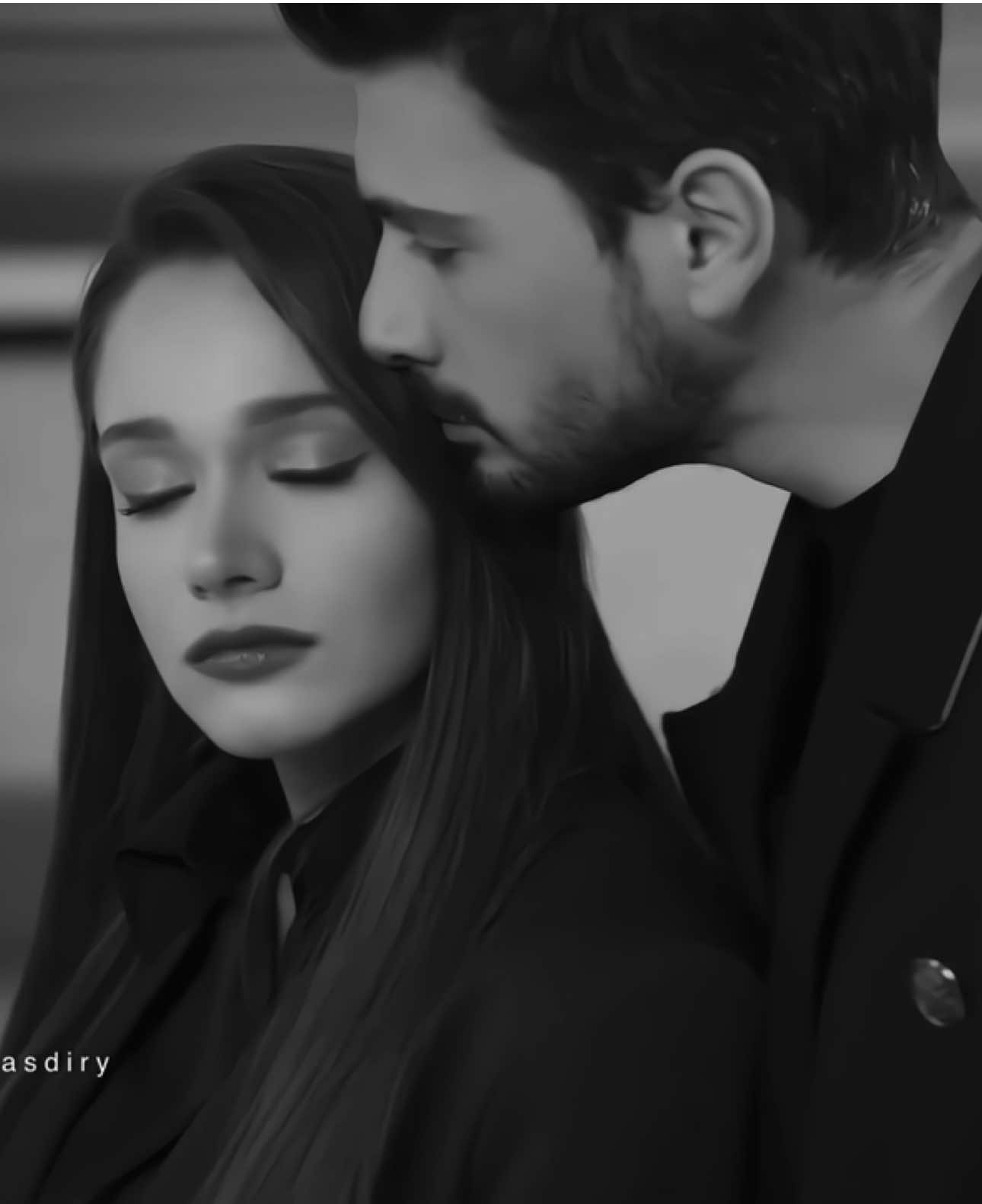 #HalZey #hudutsuzsevda #miraydaner #denizcanaktaş #fyp 