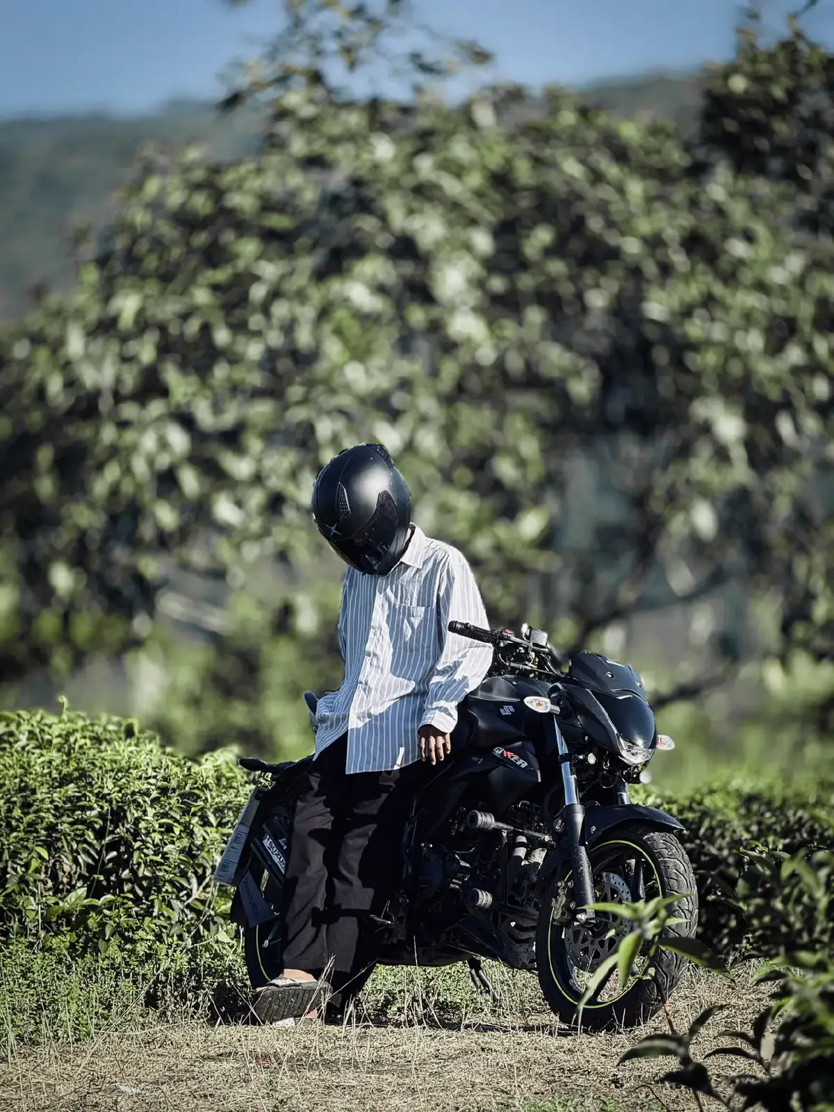 #Outfit Cowok berwarna