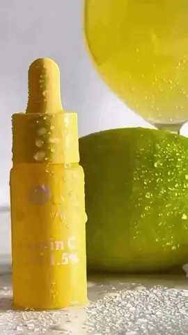 Сияй, как никогда!✨ Сыворотка 7DAYS VITAMIN C Elixir 3,5% пробуждает уставшую кожу, выравнивает тон и придаёт натуральное сияние.  В составе — витамин С и цитрусовый комплекс для борьбы с пигментацией, постакне и морщинами. Попробуй и влюбись в свое отражение👇🏻 🛍️WB: 40451405  #my7days #уходзалицом #сывороткадлялица #красота #проблемнаякожа  