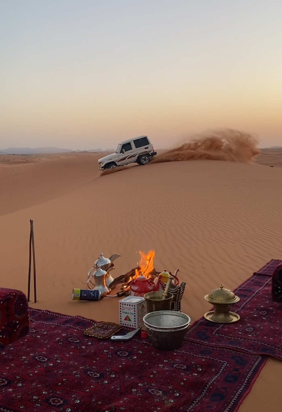 راح التصوير بدون اثر 😢🤣 . . #ربع #سجادتي #تايوتا #الشعب_الصيني_ماله_حل #النفود