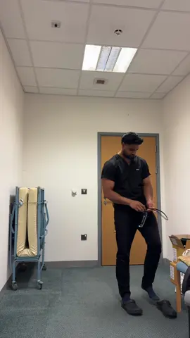Random urge to do the marine push-up challenge … 8hrs into my night shift 🥱 #fyp #doctor #pushups 