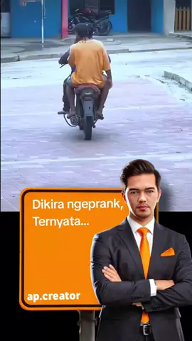Peraturan Pertama : Waspada boleh, Berprasangka buruk sama orang lain jangan • • • #momenkocak #prankgagal #gagalprank #fyp_apcreator #ap_creator 