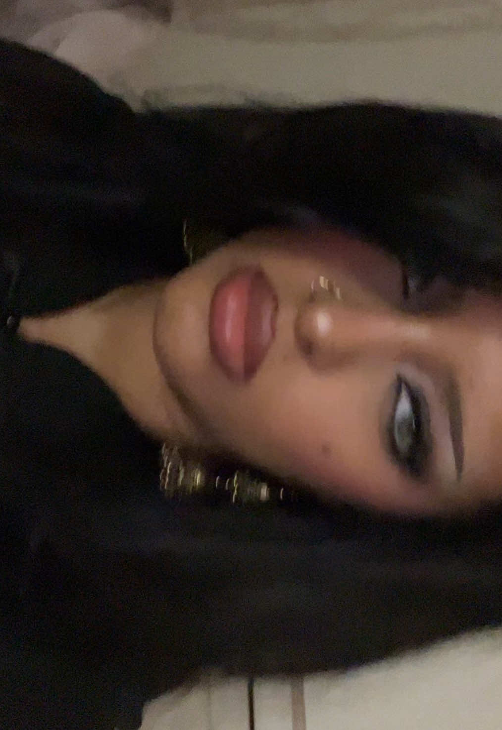 this is literally how i'd do my makeup if i was cat woman🐈‍⬛ #fyp #catwoman #blackcat 