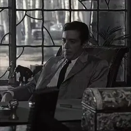 dancing with the devil. #thegodfather2 #alpacino #michaelcorleone #foryoupage #pageforyou 