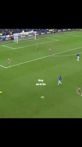 Micky Van De Ven 🇳🇱🔥💀Speed💀🔥🇳🇱 Que tal? #vandeven #tottehamhotspur #paratii #speed#fyp 