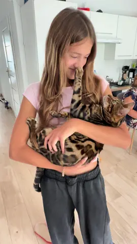 Віола і Фішка 😅