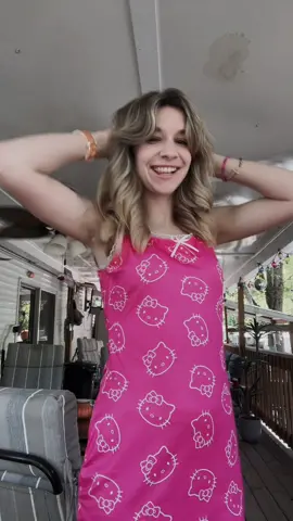 🩷🎀 #ootdinspo #OOTD #fashiontok #hellokitty 