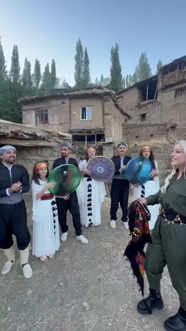 #Urmiye_urmiye #kurd❤️💛💚 #kurdistan🇹🇯️❤️☀️💚  #qamshlo_rojava🇹🇯  #duhok❤️  #zakho♥️😻  #zakho_duhok_hawler_slemani_akre💙  #زاخو_دهوك_هولير_سليماني_ئاكري_سيميل🌍❤️  #hawler 