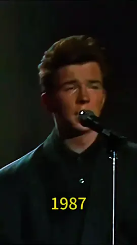 #nevergonnagiveuup #music #lyrics #lyrics_songs #Flashback #80smusic #throwbacksongs #fyp #foryourpage #viralmyvideoplztiktok 