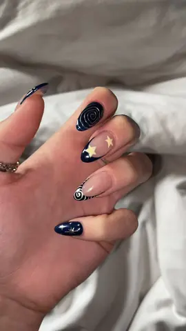 coraline nails✨🔑 #nails #nailinspo #coraline #foryou #fyp 