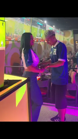 Cuando volverás ❤️‍🩹#fypシ゚viral #paratii #viral #baile #aventura 