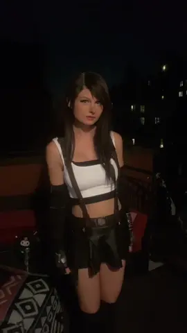 Last Tifa cosplay for a while! (Still thinking about dying my hair black low-key. Talk me out of it please!) #cosplayer #cosplayer #cosplaygirl #comiccon #tifalockhartcosplay 