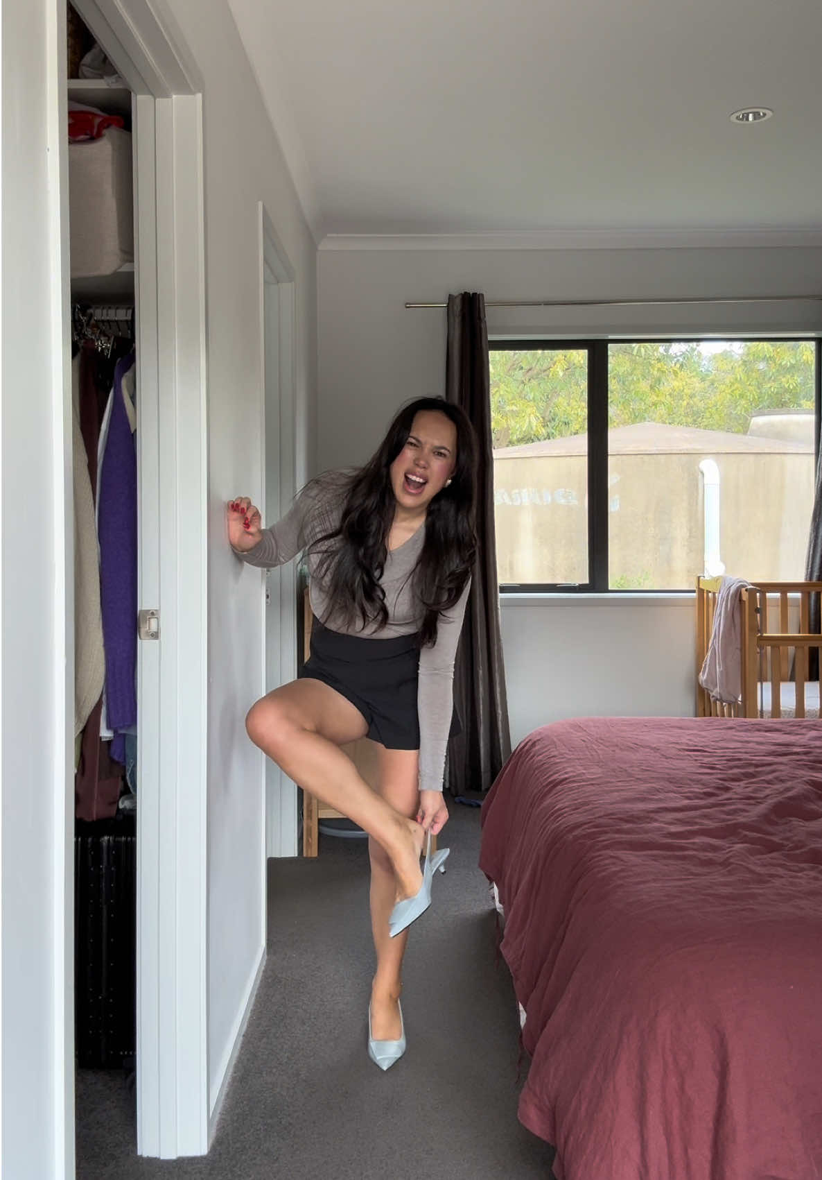 Reno’s on hold while this mama shoots to Auckland for a 21st 😂