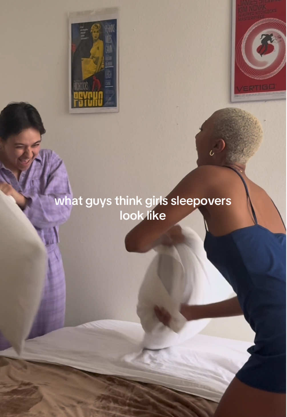 I fear Johnathan Bailey being gay is women’s biggest loss #sleepover #justgirlythings #relatable #fyp #girlcore 