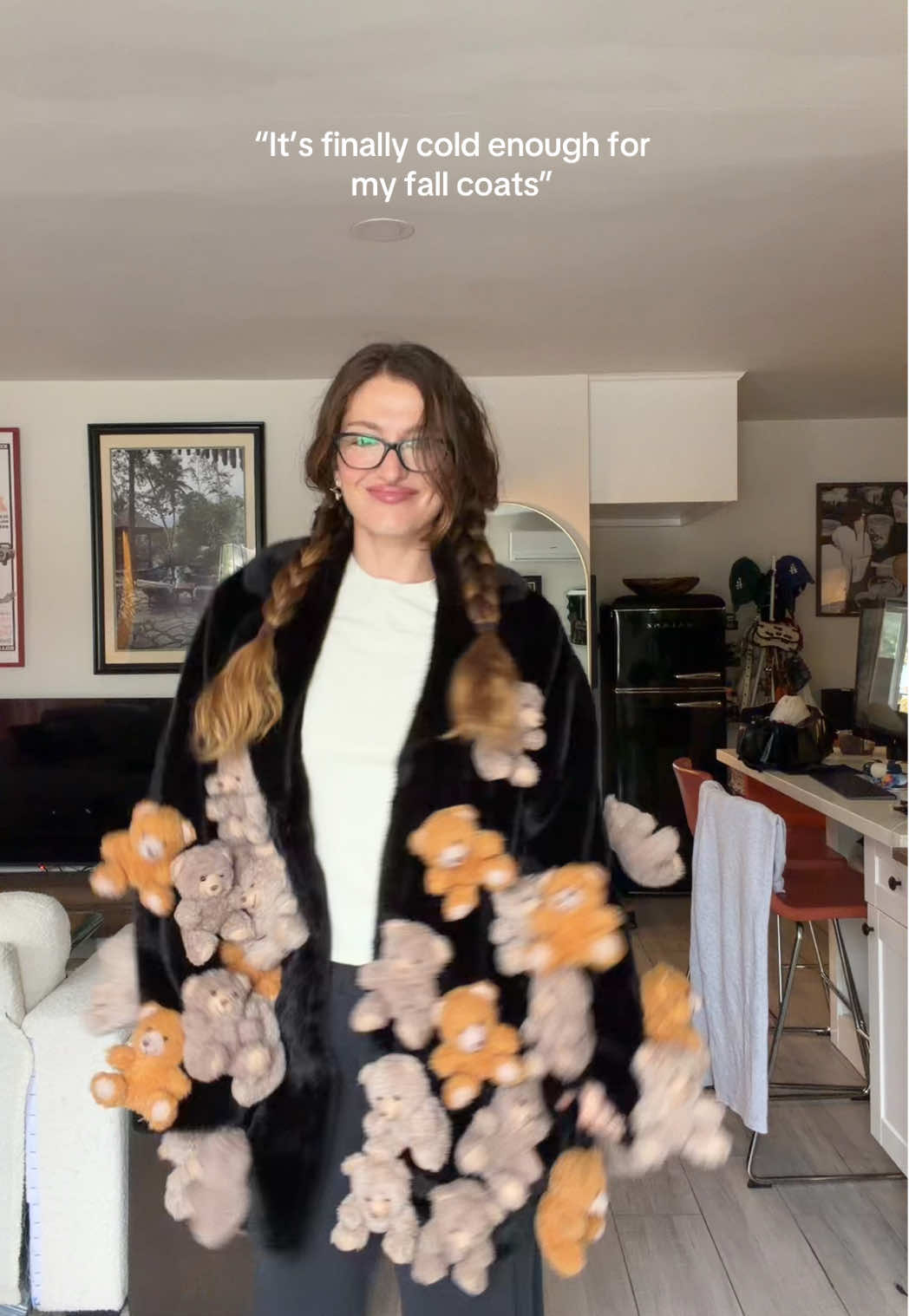 The fall coats in question: 🧸 @Dolls Kill #fallcoats #winterfashion #fallaesthetic 