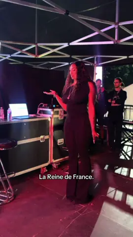 L’entrée d’Aya Nakamura au Tour vibration 🫣 #ayanakamura #pourtoi #prt #fyp #tourvibration 