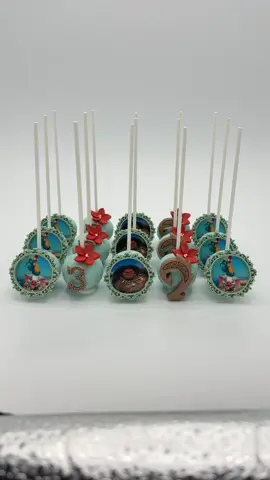 Maui themed cakepops! 🪝🩵#cakepops #moanacakepops #littletreat #dessert #prettycakepops 