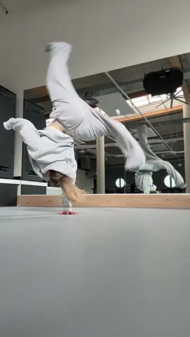 #fyp #dancer #stepup #breakdance #performance @ReebokEU @iets Frans 