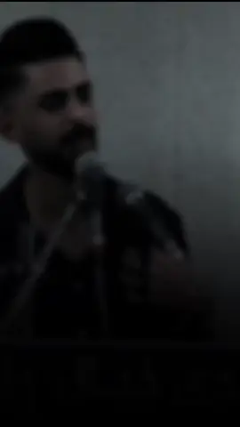 اليفكر شلون ينسه هذه ينسه شلون  #اكسبلور #شعر #ترند #fyp 