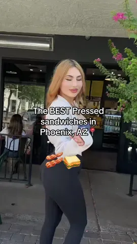 Something about the sealed edges 🤌🏻🔥 10/10 recommend 😋 location: Zooks 100 E camelback Rd suite 192 Phoenix, AZ 85012 📍#comewithme #sandwiches #phoenixaz #bestof #arizona #panini 