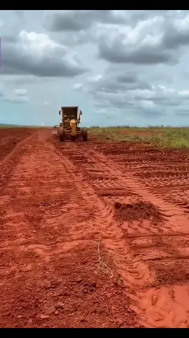 Patrol maquina de removimiento de terreno:#PatrolMaquinaIndustrialPesada #HermosoPatrol #paratiiiiiiiiiiiiiiiiiiiiiiiiiiiiiiiiiiiiiiiiii #TrabajoDeMaquinasPesadas #HermosoVerTrabajarEstasBellasMaquinasAmarillas 