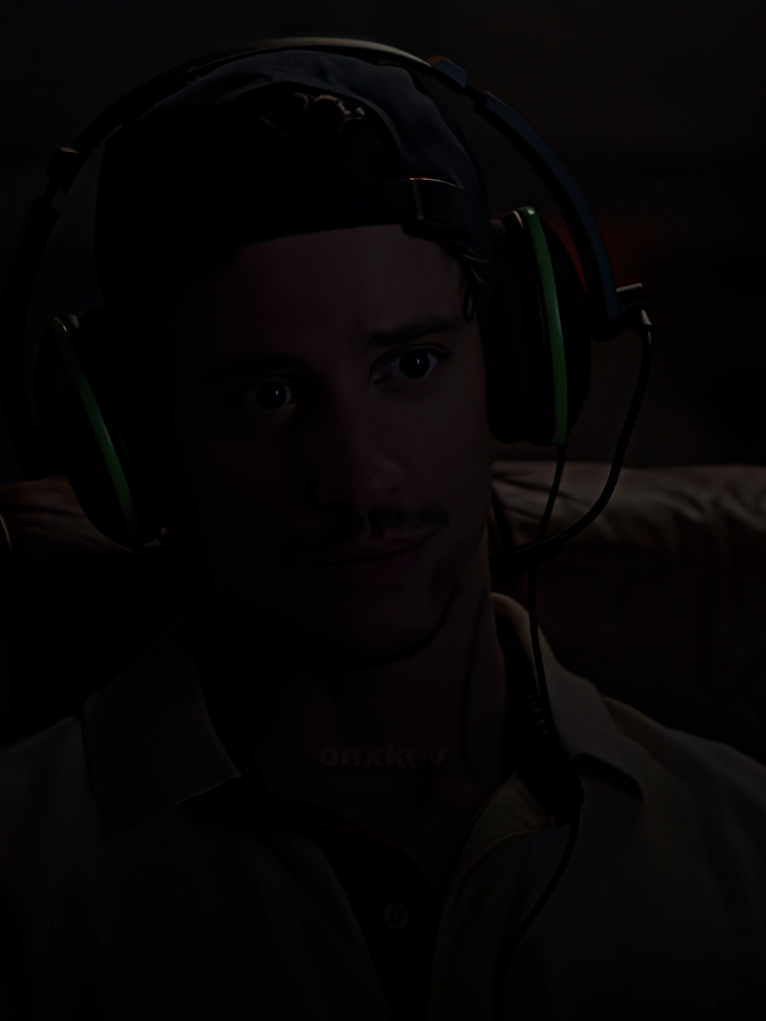 por que voces pararam de editar eleee | scp: eu baixei a serie | tags:  #overcompensating #overcompensatingedit #peterovercompensating