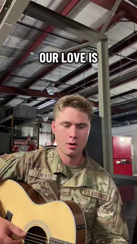 I cross my heart… Pure Country is one of my favorite movies of all time. What other movies do yall like with country singers? I Cross My Heart- @George Strait  #king #countrymusic #airforce #texas #fyp 