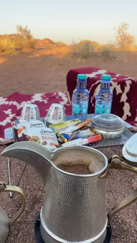 أي أحبك بالثواني والدقايق  ‏والمحبه بين ضلعاني عميقه ‏دامني مغليك من بد الخلايق  ‏جعل عذال المحبه في حريقه 💞#fyppppppppppppppppppppppp #foryou #fypシ #اكسبلورexploreحائل♥️ 