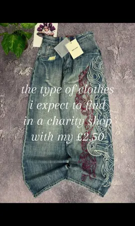 rubbish #fyp #charityshop #viral #foryouu #relateable 