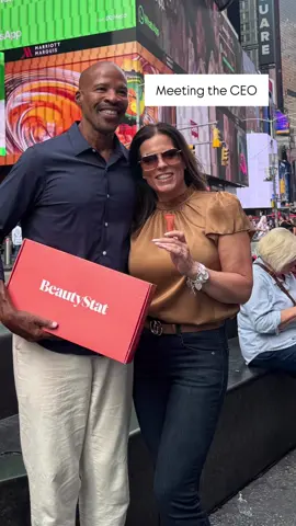 What an amazing experience in NYC. Such a once in a lifetime pinch me moment.  Seeing your image on a Jumbotron in Time Square representing an amazing brand like Beautystat was a dream come true.  Meeting the CEO of @beautystat and 3 iconic beauty influencers @lex, @Elena Duque Beauty Skincare 🩵, @KC and of course the man behind the brand @Ron Chemist.  ##nyc##beautystat##lipserum##lipspf