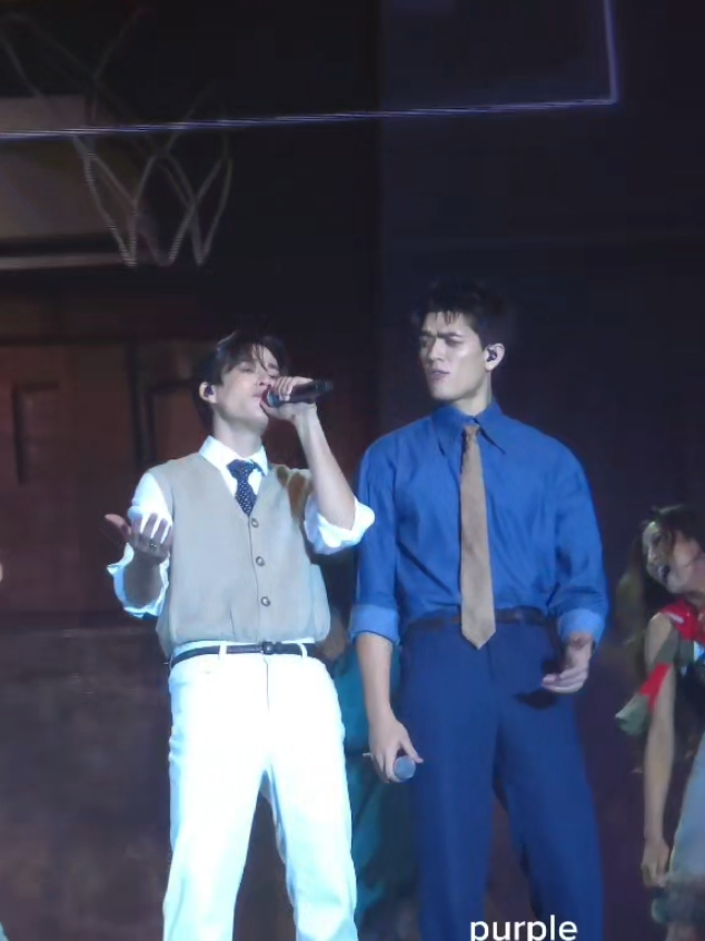 Can't take my eyes off of you - @ggawincaskeyy @josswayar  #JossGawinFancon #JossGawin 