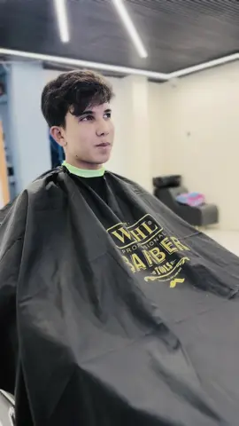 #الشعب_الصيني_ماله_حل😂😂 #اكسبلور #مشاهير_تيك_توك_مشاهير_العرب #ترند #حلاقين_التيك_توك 