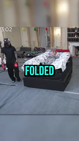 DDG Tries Kai Cenat Self Driving Bed😂 #fyp #kaicenat #ddg #viralvideos #fürdich 