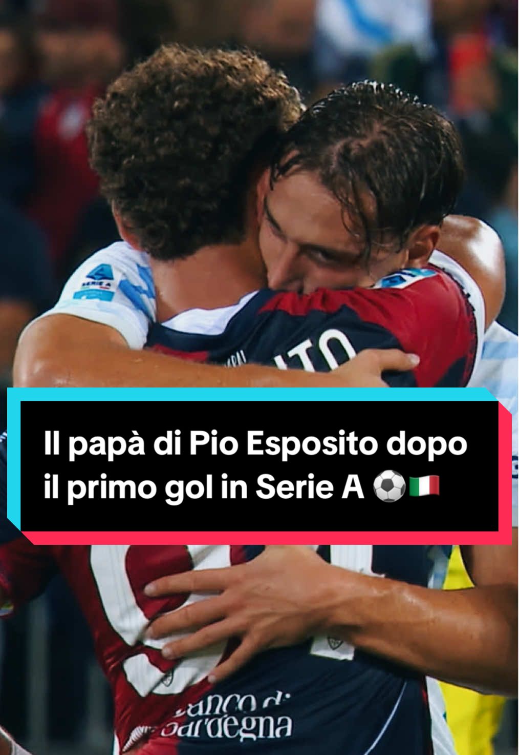 Tutta l’emozione in diretta di 𝐩𝐚𝐩𝐚’ 𝐄𝐬𝐩𝐨𝐬𝐢𝐭𝐨 🥹🥳 I figli Pio e Sebastiano si sfidano in #CagliariInter: la sua reazione a caldo a #DAZN durante #VAMOS! 📲 #SerieA #PioEsposito 