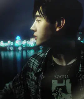 his vocals are so beautiful and good #sunghoon #parksunghoon #engene #enhypen #thvzo 