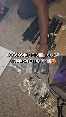 LESS THAN $200 IS A STEAL!! This baby is a beauty! There is also white and 2 shades of PINK to choose from😍🩷 #KNAkreations #furmax #vanity #makeupvanity #vanitymirror 