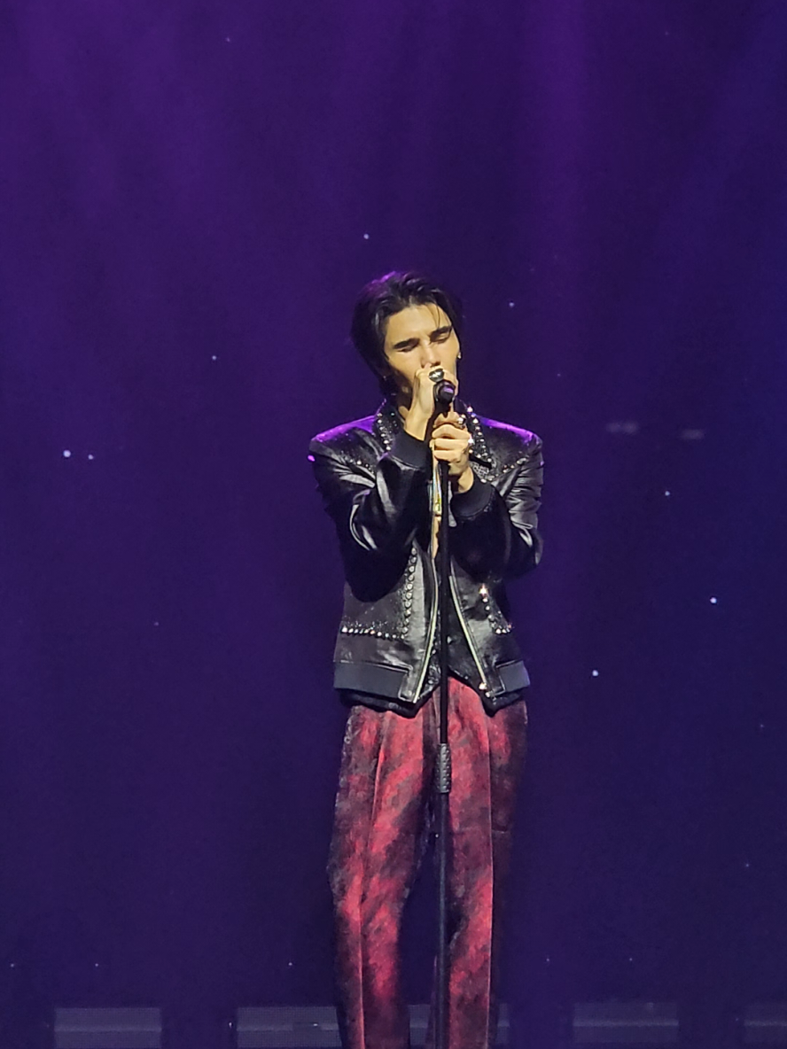 JEFF SATUR - MANGU #JeffSaturRedGiantConcert #JeffSaturJKT