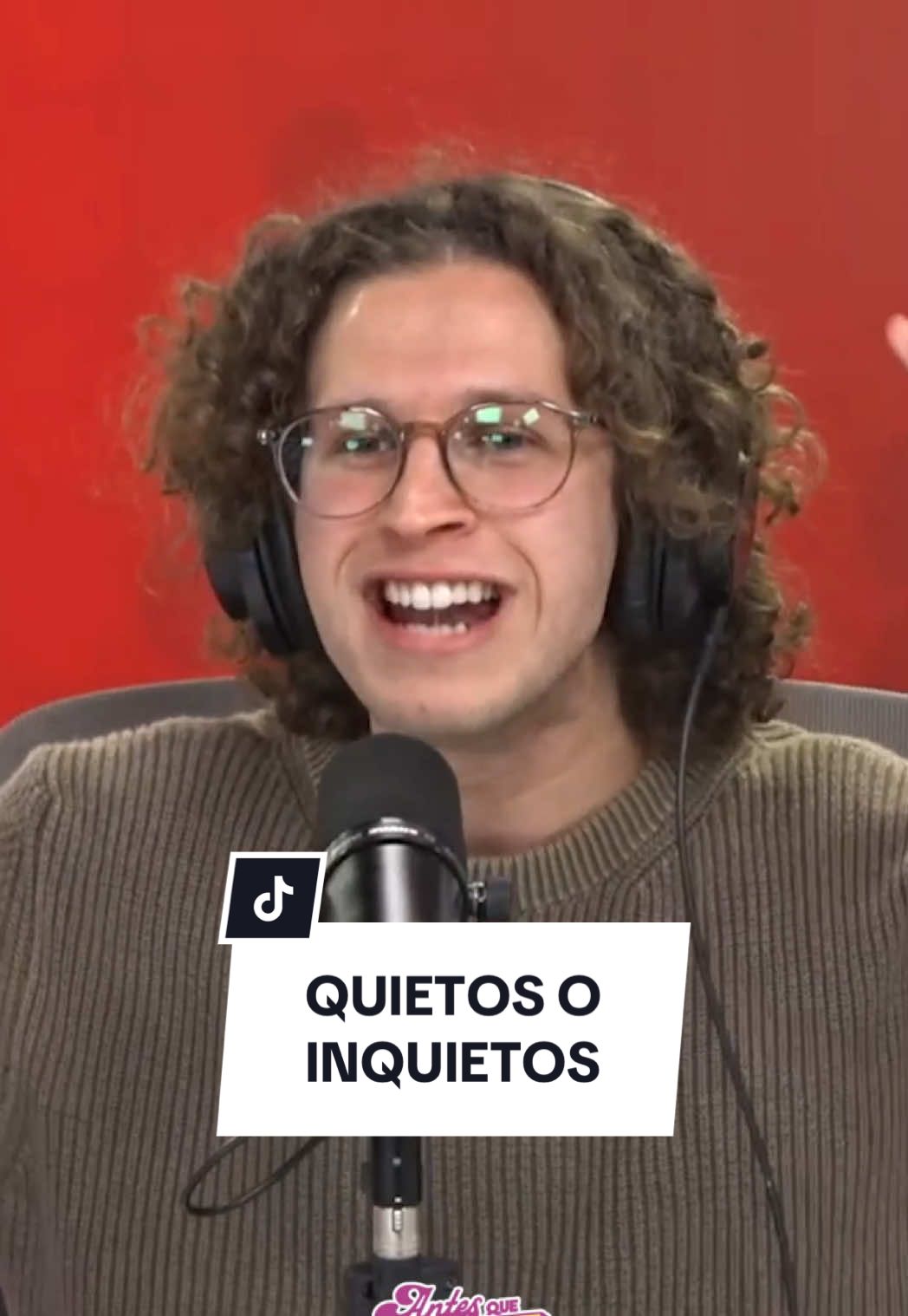 TEAM: QUIETOS O INQUIETOS. ESO ES LO QUE IMPORTA😎 #Antesquenadie lunes a viernes de 8 a 10 x @luzutv 💘