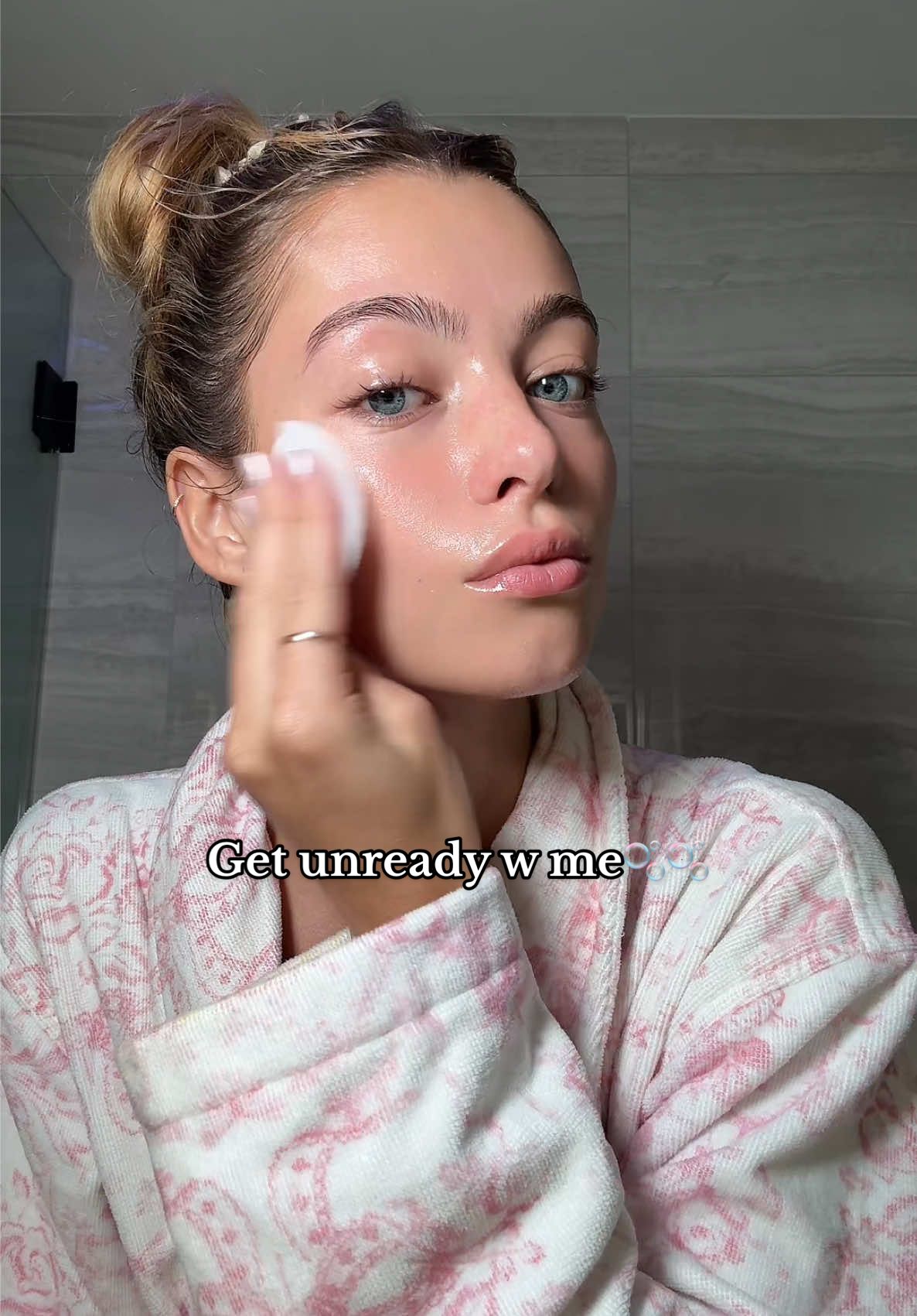 After that horrid retinol experience I had to do a full blown reset routine 🫧🫧#koreanskincare #nightimeroutine #getunreadywithme 