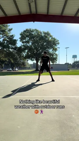 Nothing like Saturday mornings, , away from the phone, enjoying Gods Beautiful weather & getting BUCKETS 🪣 🏀