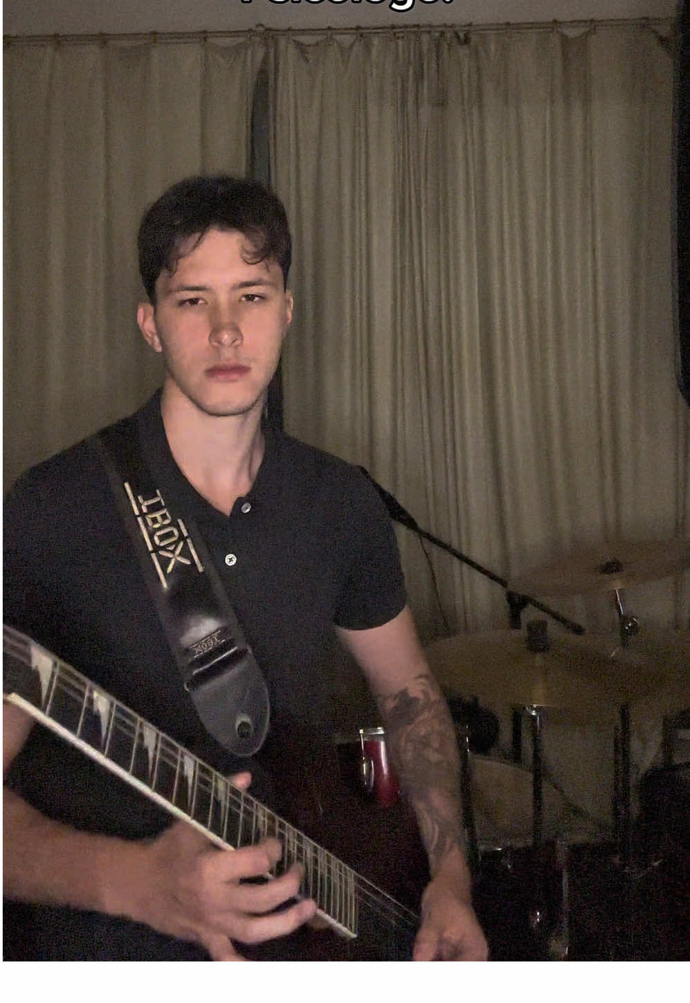 Resetando ao padrão de fábrica kkkkk #pearljam #rock #guitar #black #90s 