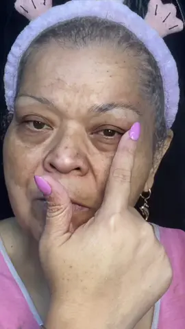 Maquillaje para un sábado por la tarde destacando el maquillaje en una piel madura, un maquillaje bastante suave, sencillo y fácil de realizar. #tutorial #pielmadura #makeuptutorials #beautymaglys #gettingold 