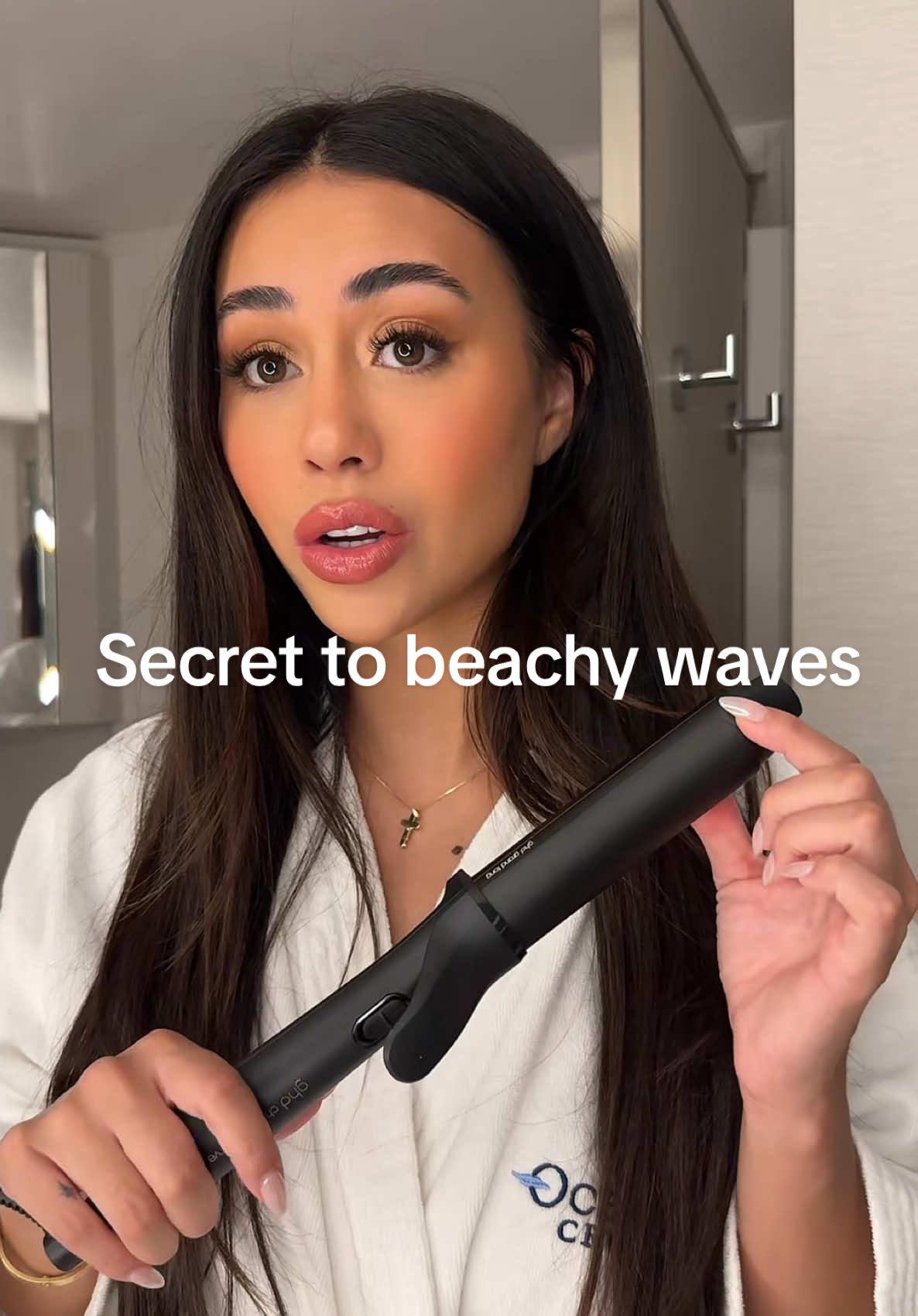 Best curler I have ever used thus far @ghd USA 🤍 #wavyhair 