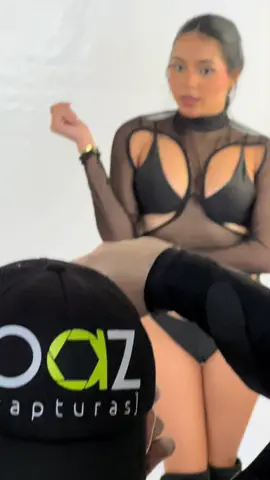 Desde que me hice fotos con Luis, ya no lo pude soltar🫠 @Luis Paz #fyp #foto #fotografia #modelo #estudio 